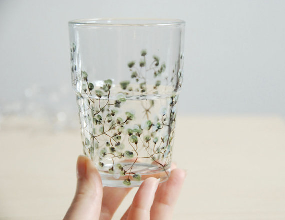 满天星玻璃杯:丝丝茗茶在满天星间游荡。。。